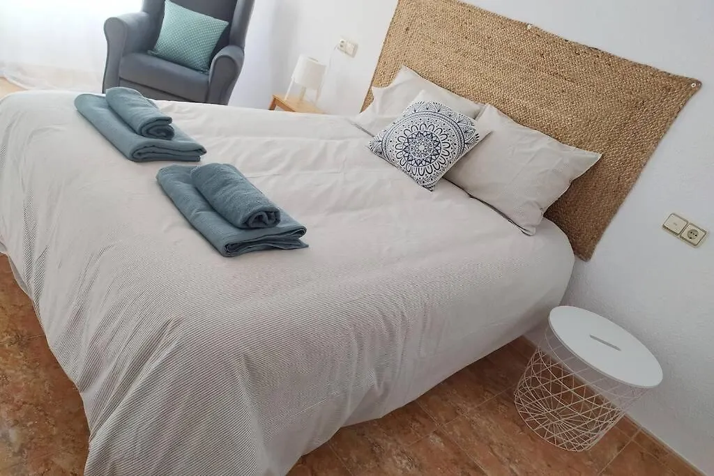 Amplio Y Centrico Apartamento Junto Al Mar Almunecar Spain